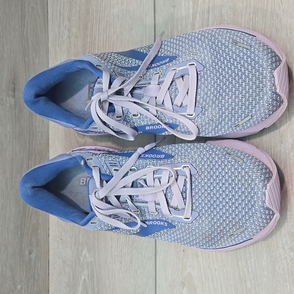 Brooks Women's Adrenaline GTS 22  Running Shoes Sneakers Sz 10.5 Medium B - Picture 3 of 13